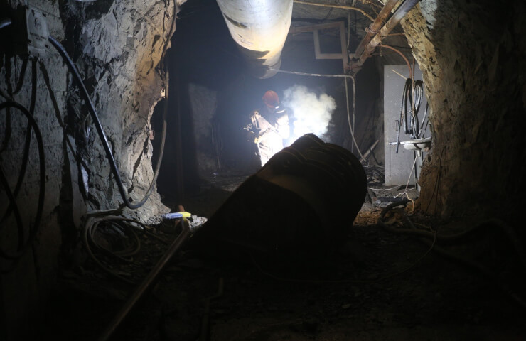 На Гайском ГОКе в Оренбургской области РФ при загадочных обстоятельствах погибли трое шахтеров