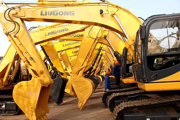 China has sharply increased the export of excavators by reducing supplies to the domestic market