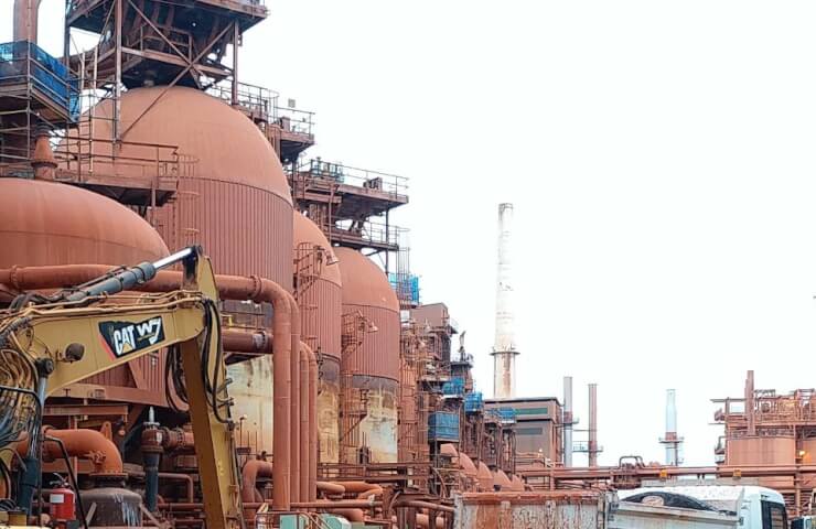 Русал подал иск о возврате 20% в глиноземном заводе Queensland Alumina концерна Rio Tinto