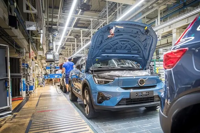 Volvo інвестує $1.25 млрд у будівництво заводу з виробництва електромобілів у Словаччині