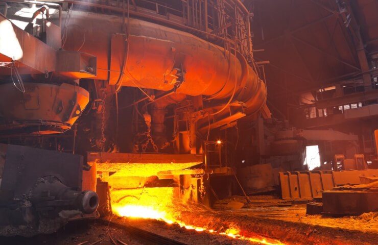 Металлургический завод в Сербии останавливает доменную печь из-за высоких цен на газ