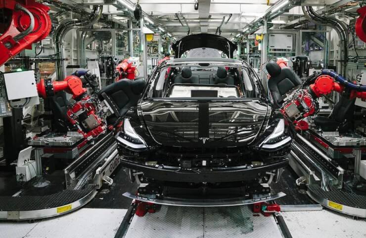 Tesla in the second quarter reduced the supply of cars by 18%