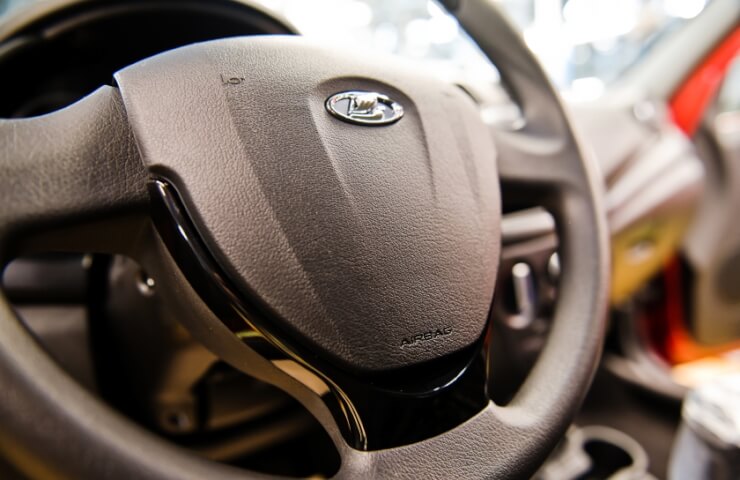 AVTOVAZ began equipping LADA Granta with airbags