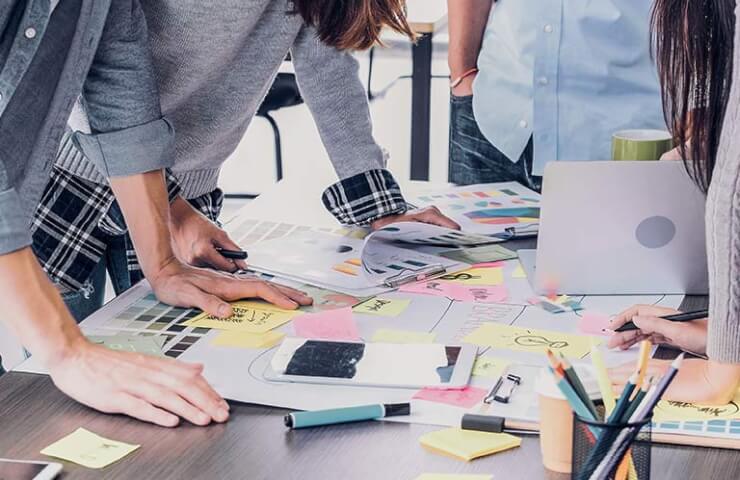 Услуги питерской мастерской рекламы полного цикла