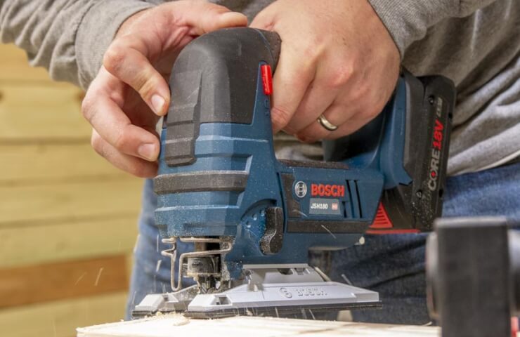 Аккумуляторный профессиональный инструмент Bosch