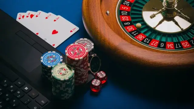 What are Online Casino Welcome Bonuses?