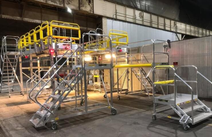 Mobile work platforms