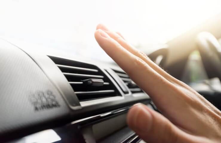 Features of the repair of automobile air conditioners