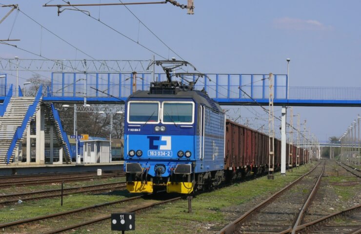 Укрзалізниця спростувала повідомлення про зупинення перевезень залізняку в напрямку Чехії