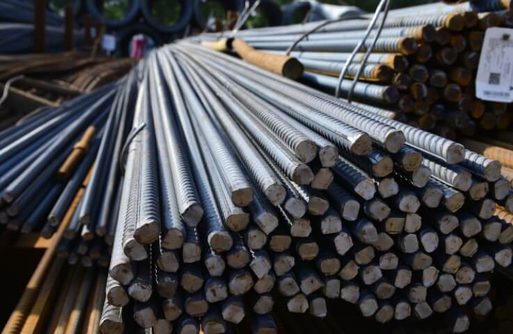 Попит на будівельну сталь у Китаї буде низьким до кінця 2023 року
