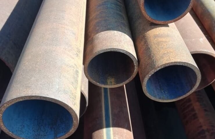 Types and features of the use of steel seamless pipes