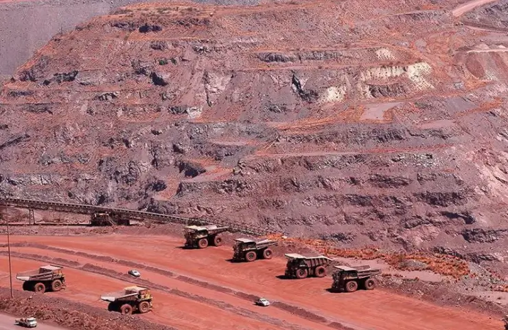 Guinea bans mining companies from exporting more than half of foreign exchange earnings