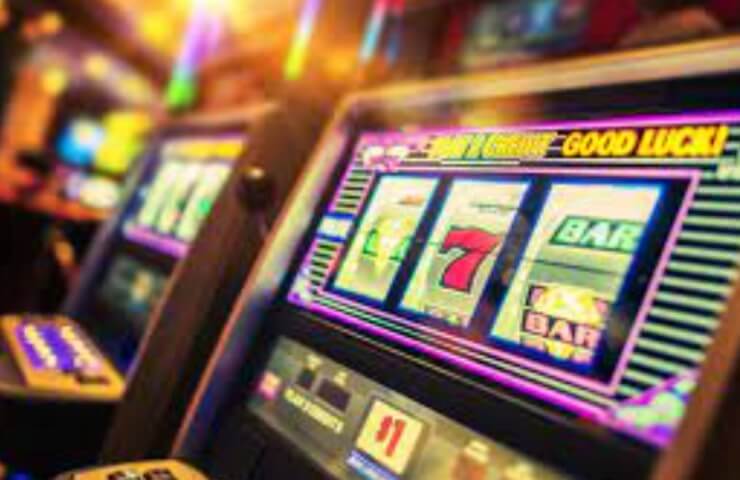 Slots on the official website of Monroe Casino
