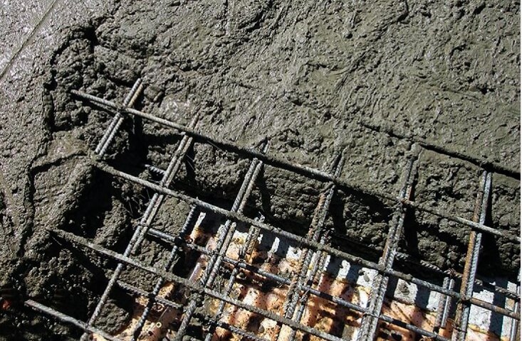 Reinforcing mesh from the manufacturer for concrete reinforcement