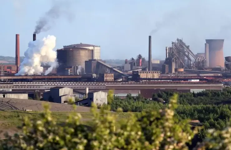 British Steel остановит доменную печь, поставив под угрозу до 2000 рабочих мест
