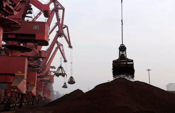 Биржевые цены на железную руду в Китае растут несмотря на вмешательство регулятора