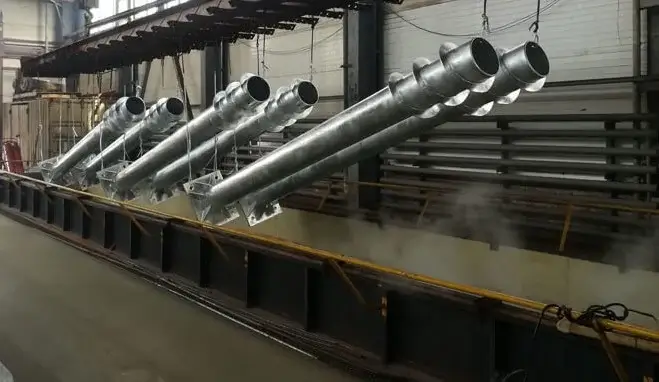 Покрытие металлических изделий защитным слоем цинка с использованием горячей технологии