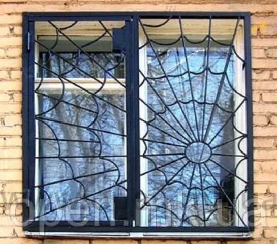 Installation of grilles on windows in Mykolaiv