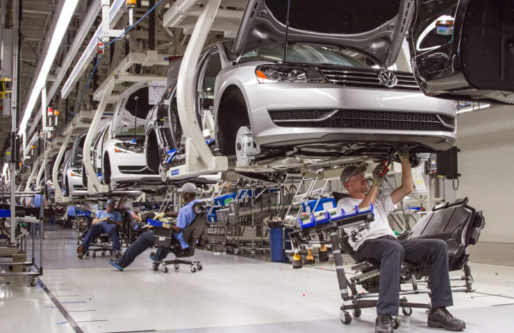 Volkswagen в 2023 г. увеличил выручку на 15,5%, ожидает роста на 5% в этом году