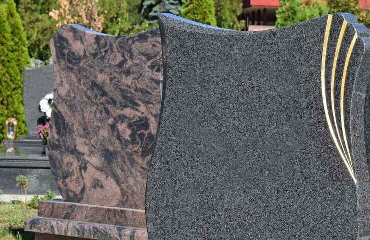 Advantages of the granite monument