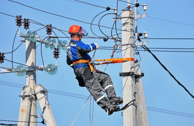 Разбираемся с электрическими сетями: классификация, назначение и преимущества СИП