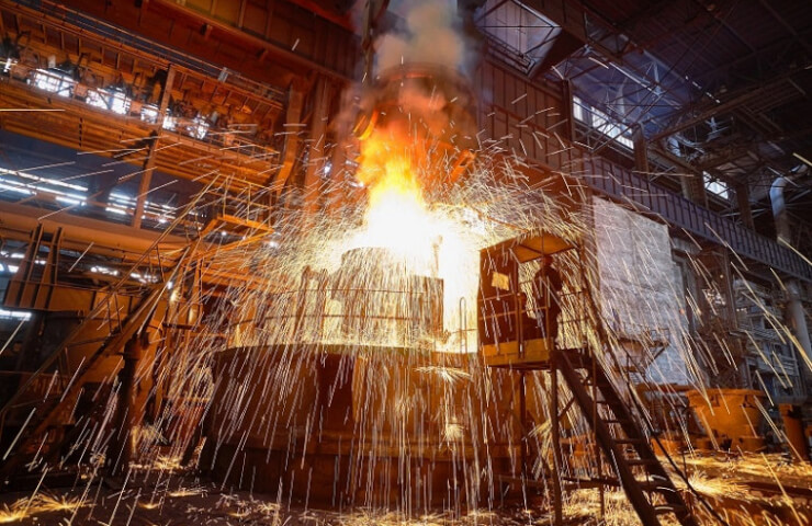 A unique three-story mine cage was manufactured at the Dnieper Metallurgical Plant