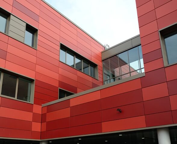 Линеарные панели для облицовки фасада