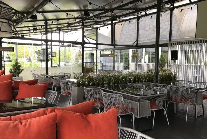 Steel accents of a summer cafe: Durability and Style in every detail