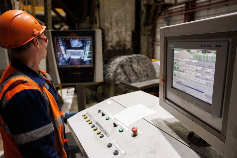 Акции "Соликамского магниевого завода", купленные на Мосбирже, не будут изымать у владельцев