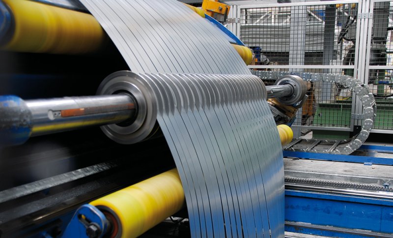 Italian service centers report improved demand and import uncertainty