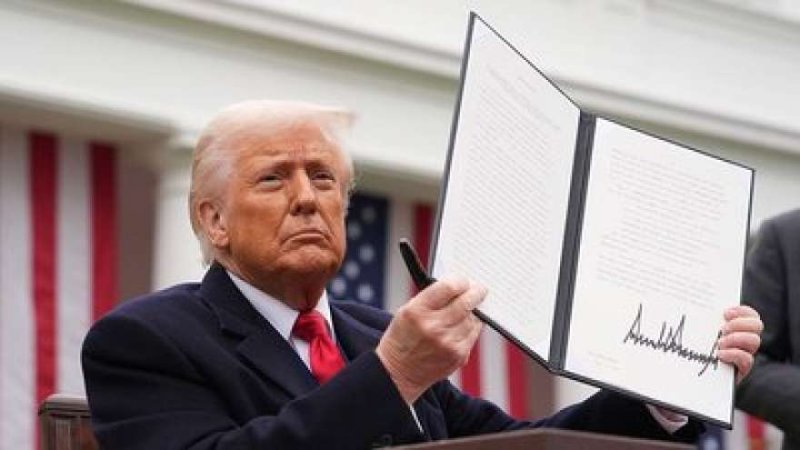 Трамп повысил пошлины на сталь и алюминий в США до 50%