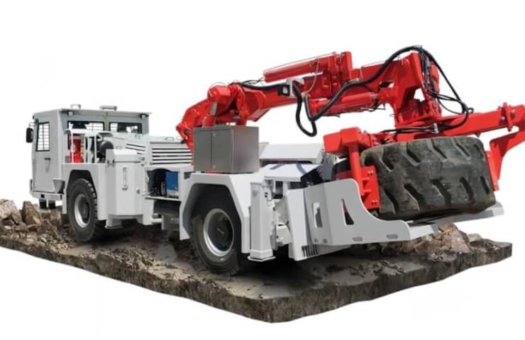 Safety of underground roads: BLT self-propelled wheel lifts from GCH Fartsoige