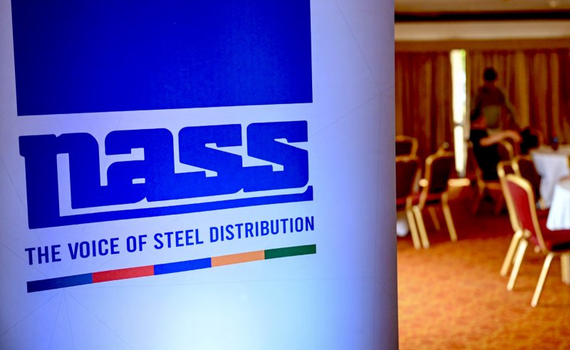 Неопределенность продолжает оказывать давление на сталелитейный сектор Великобритании