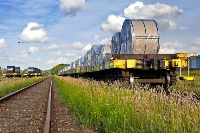 Tata Netherlands переводить транспорт у східному напрямку на поїзди