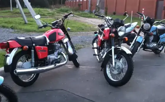 Selection of spare parts for domestic motorcycles on the Motozapchast24 website