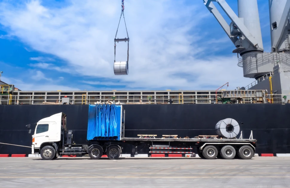 У доповіді пропонуються" прагматичні  " зміни до плану ЄС щодо захисту торгівлі сталлю