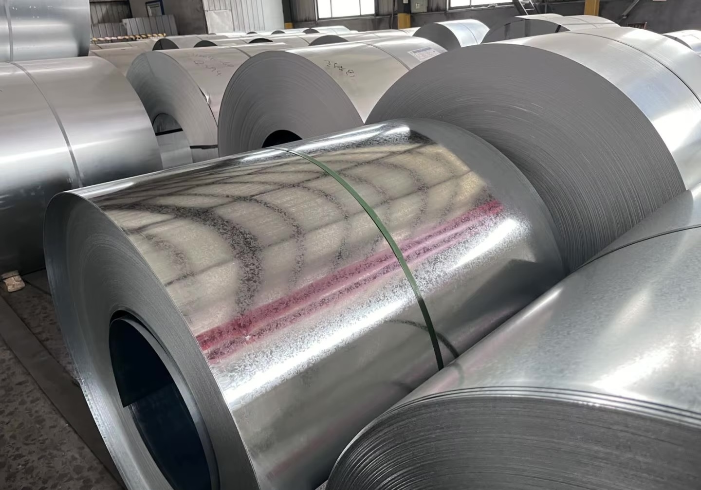 Европейские условия импорта рулонов склоняются к ddp