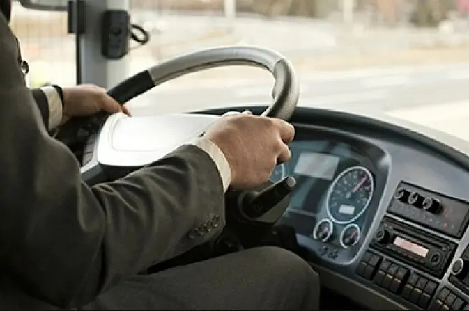 Позбавлення водійських прав: пастки протоколів і стратегія захисту в 2026 році