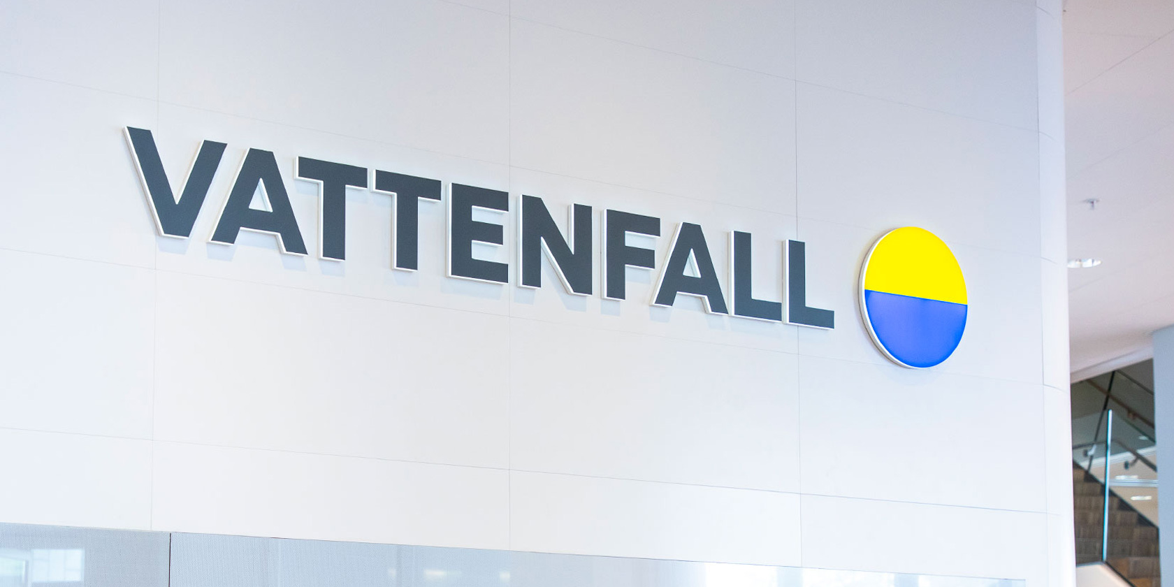 Швеція будує ворота греблі зі сталі, що не містить викопного палива