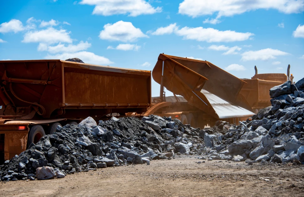 Переизбыток предложения смягчит январский "скачок цен" на никель 