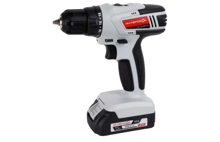 Selection of screwdrivers in the Sledgehammer store