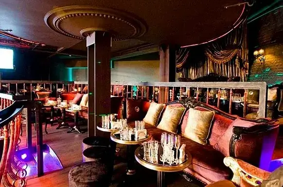 Стеклянный банкетный зал в Москве для незабываемых мероприятий