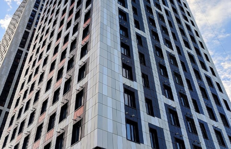 Технології фасадного скління: сучасні рішення для комерційної забудови