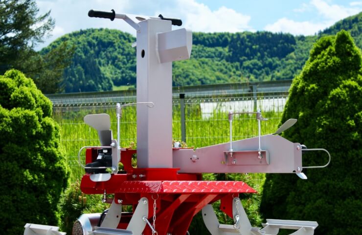 Мощность и энергия: выбираем промышленный дровокол