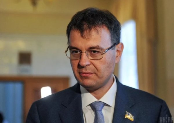 Гетманцев вспомнил о промышленности-говорит, ситуация сложная