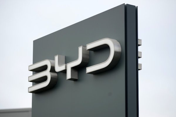 Іспанія-фаворит у виборі місця для третього Європейського заводу китайського автовиробника BYD