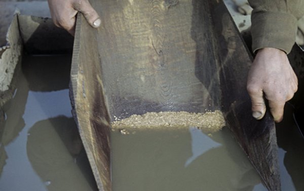 S&P Global: Незаконная добыча растет вместе с золотом