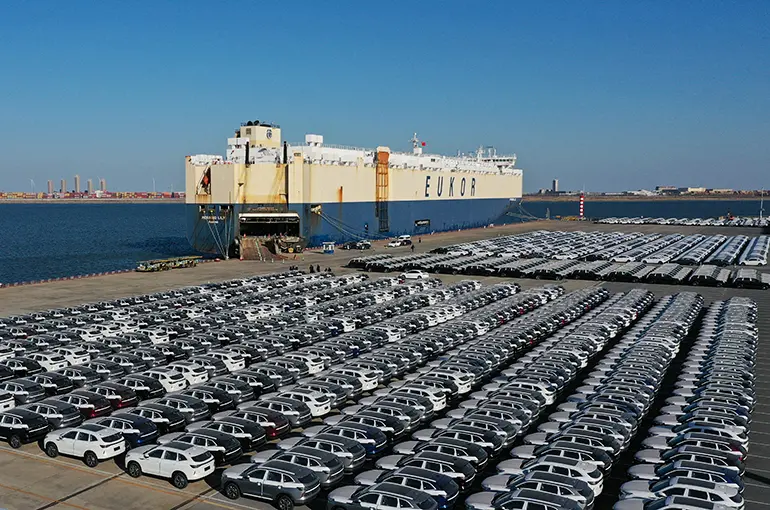 китайські автовиробники знизили продажі в Європі в порівнянні з рекордним вереснем