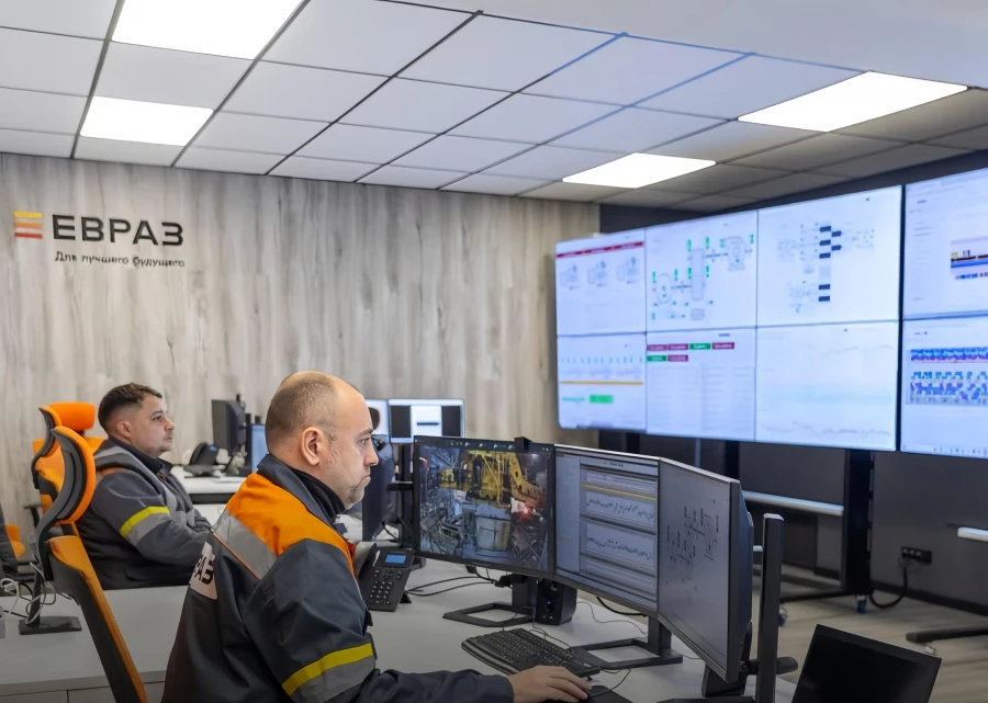 На ЕВРАЗ ЗСМК запустили производственный ситуационно-аналитический центр
