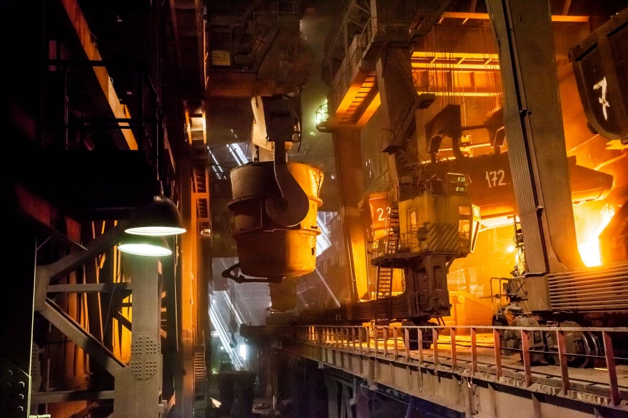 MMK has produced 900 million tons of steel since the steelmaking plant was launched in 1933.